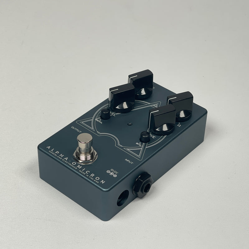 Darkglass Alpha Omicron Bass Preamp/Overdrive Pedal - B-Stock