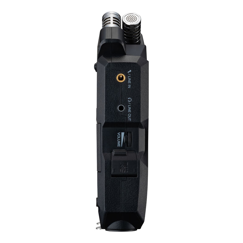 Zoom H4essential 4-Track 32-Bit Float Handy Recorder with Built-in Microphones