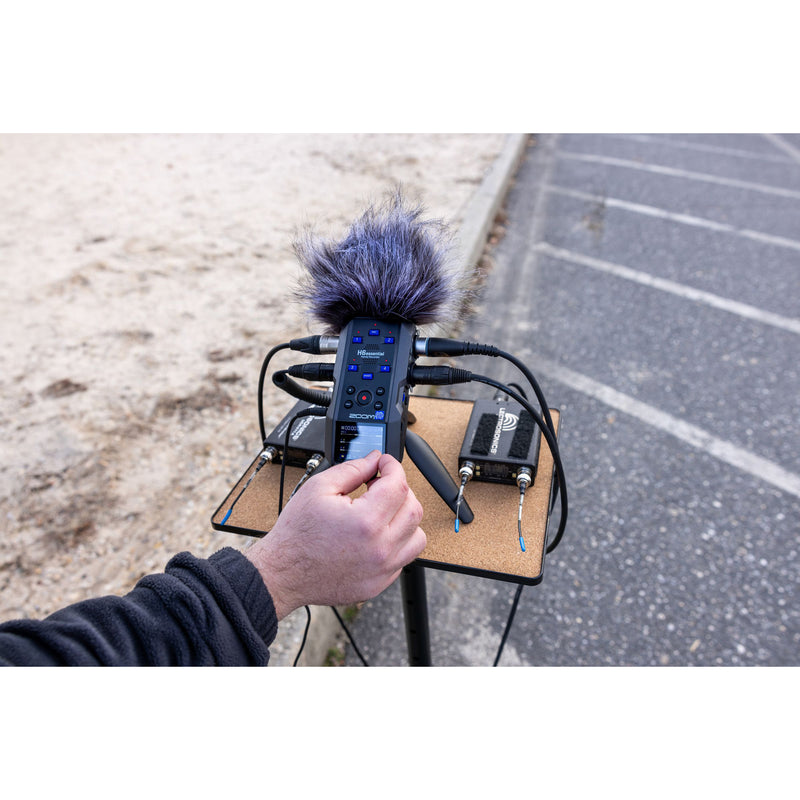 Zoom H6essential 6-Track 32-Bit Float Handy Recorder with Built-in Microphones