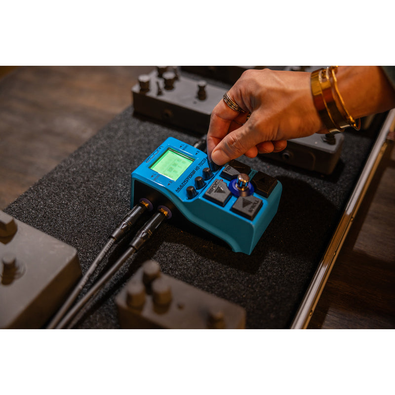 Zoom MS-70CDR+ MultiStomp Chorus-Reverb-Delay Effects Pedal