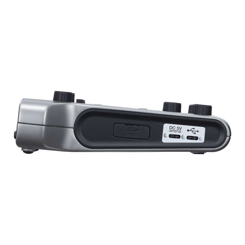 Zoom PodTrak P4 Portable Podcast Audio Recorder